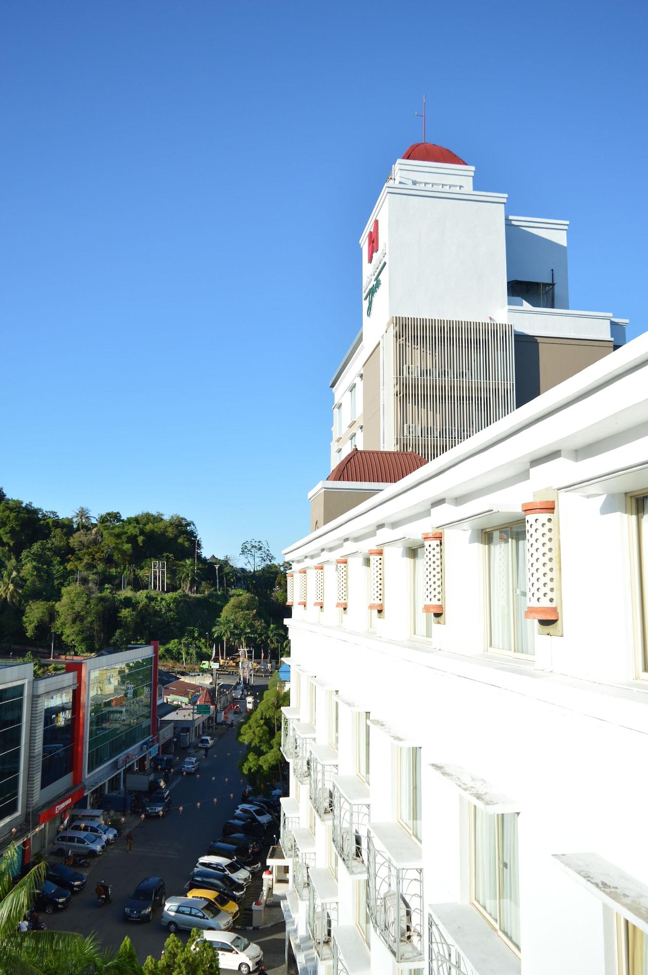 Swiss-Belhotel Papua Jayapura Eksteriør billede