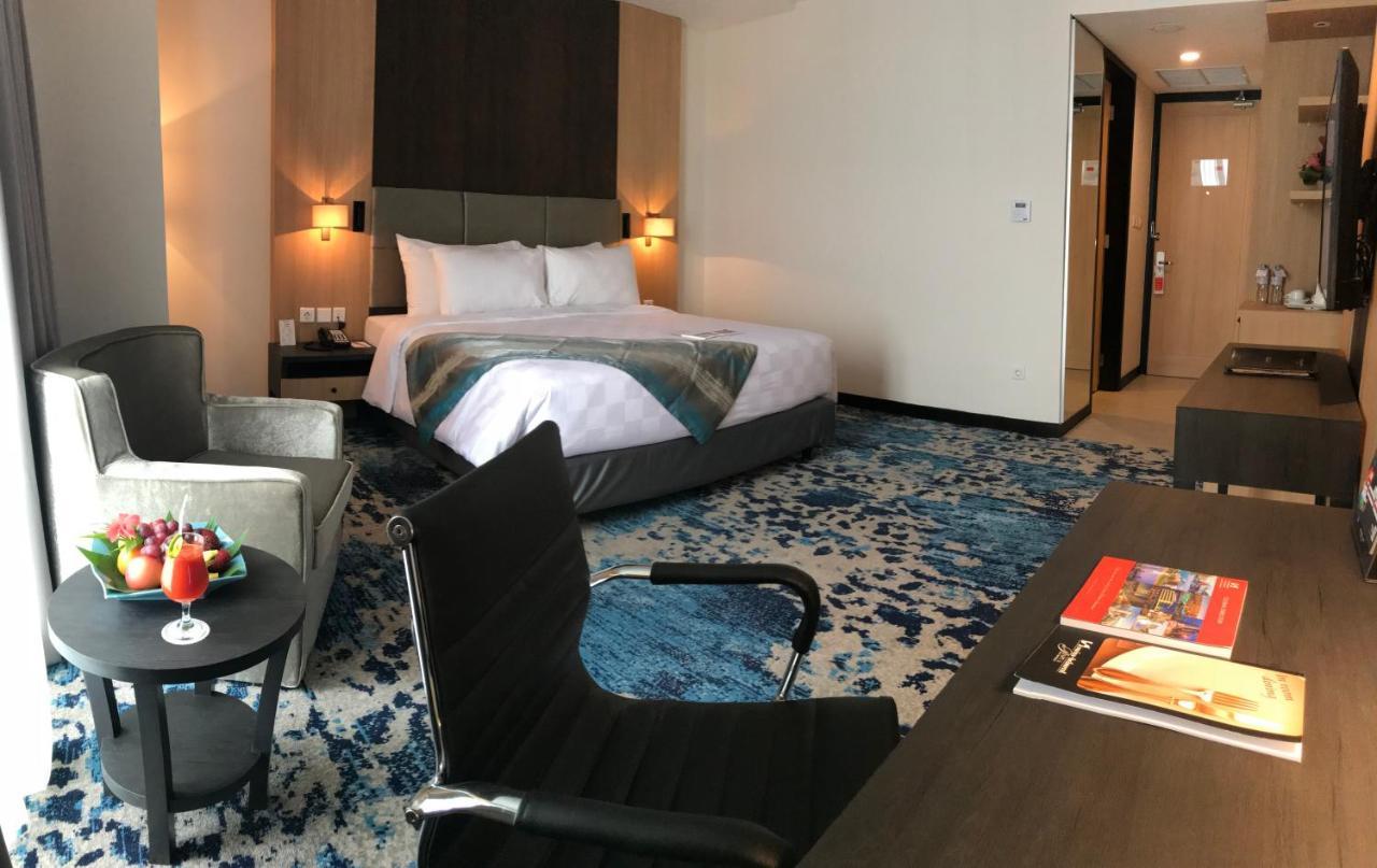 Swiss-Belhotel Papua Jayapura Eksteriør billede